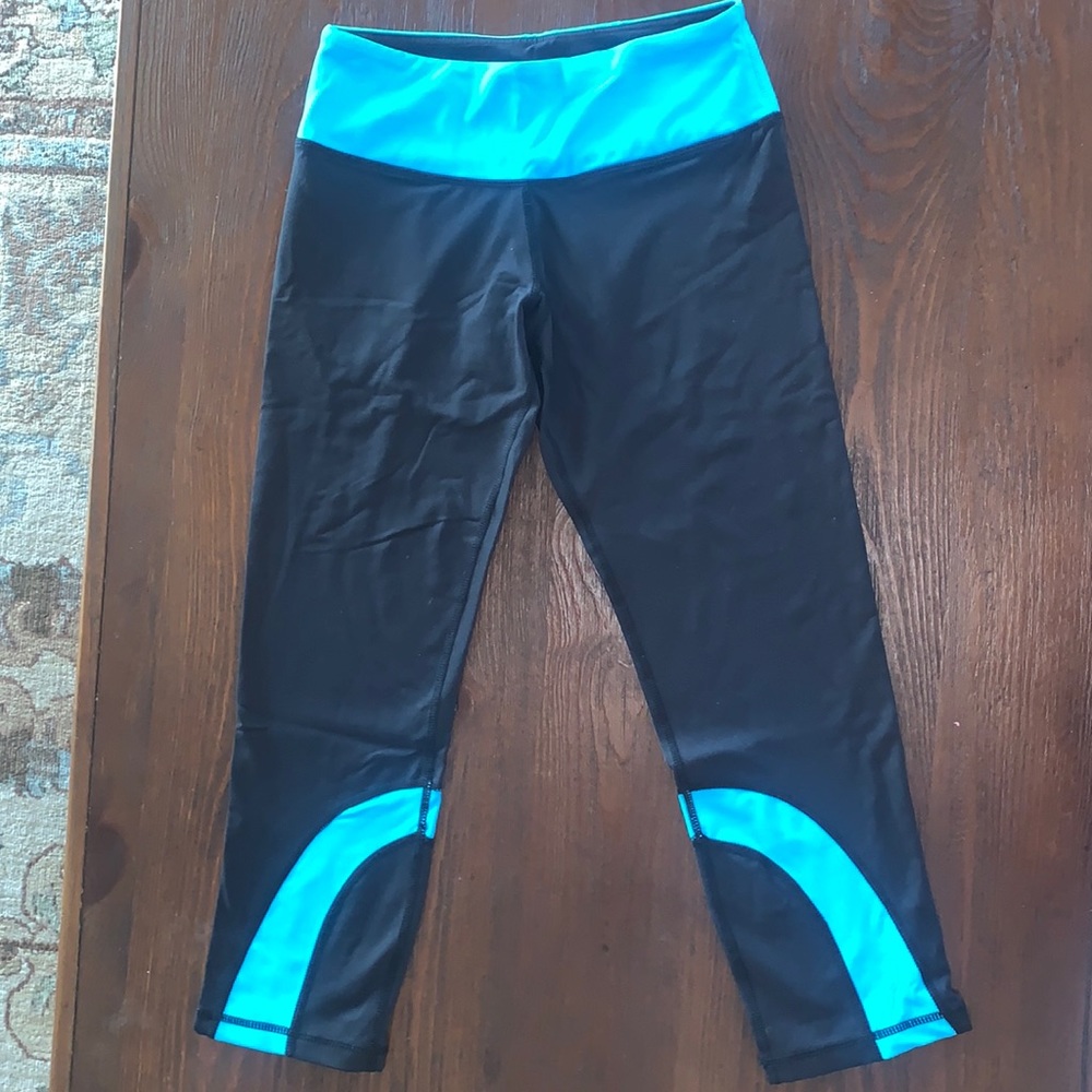 Capri workout pants - Picture 2 of 4